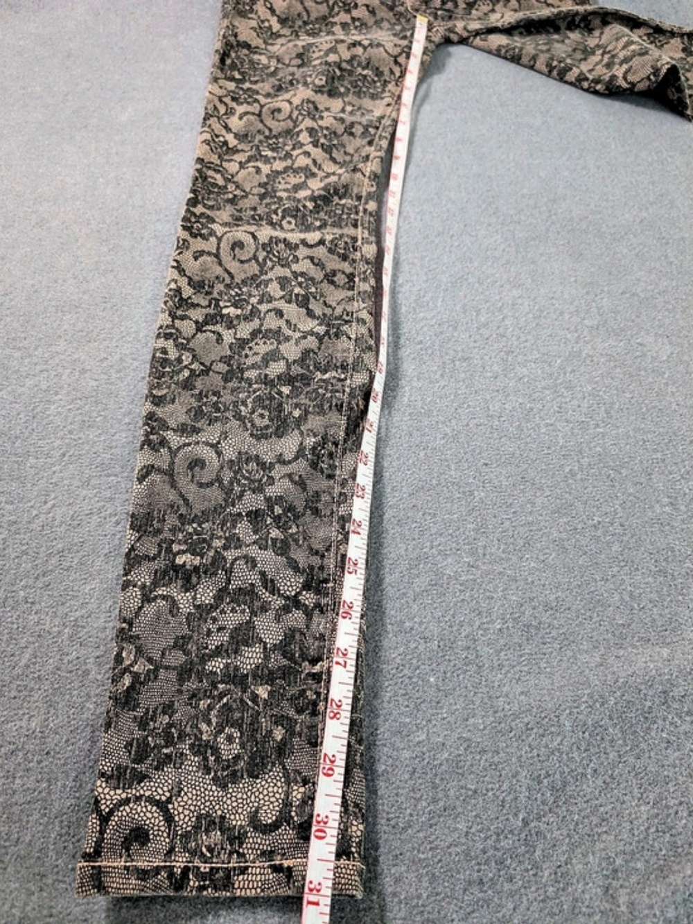 Joe's Jeans The Skinny Chantilly Lace Print Blush Black Low Rise Pants Size 27 - Picture 4 of 11